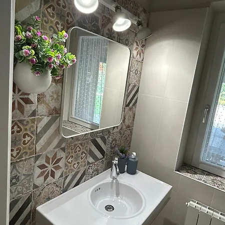Boutique House Casa Mimo بيت للعطل San Demetrio ne' Vestini